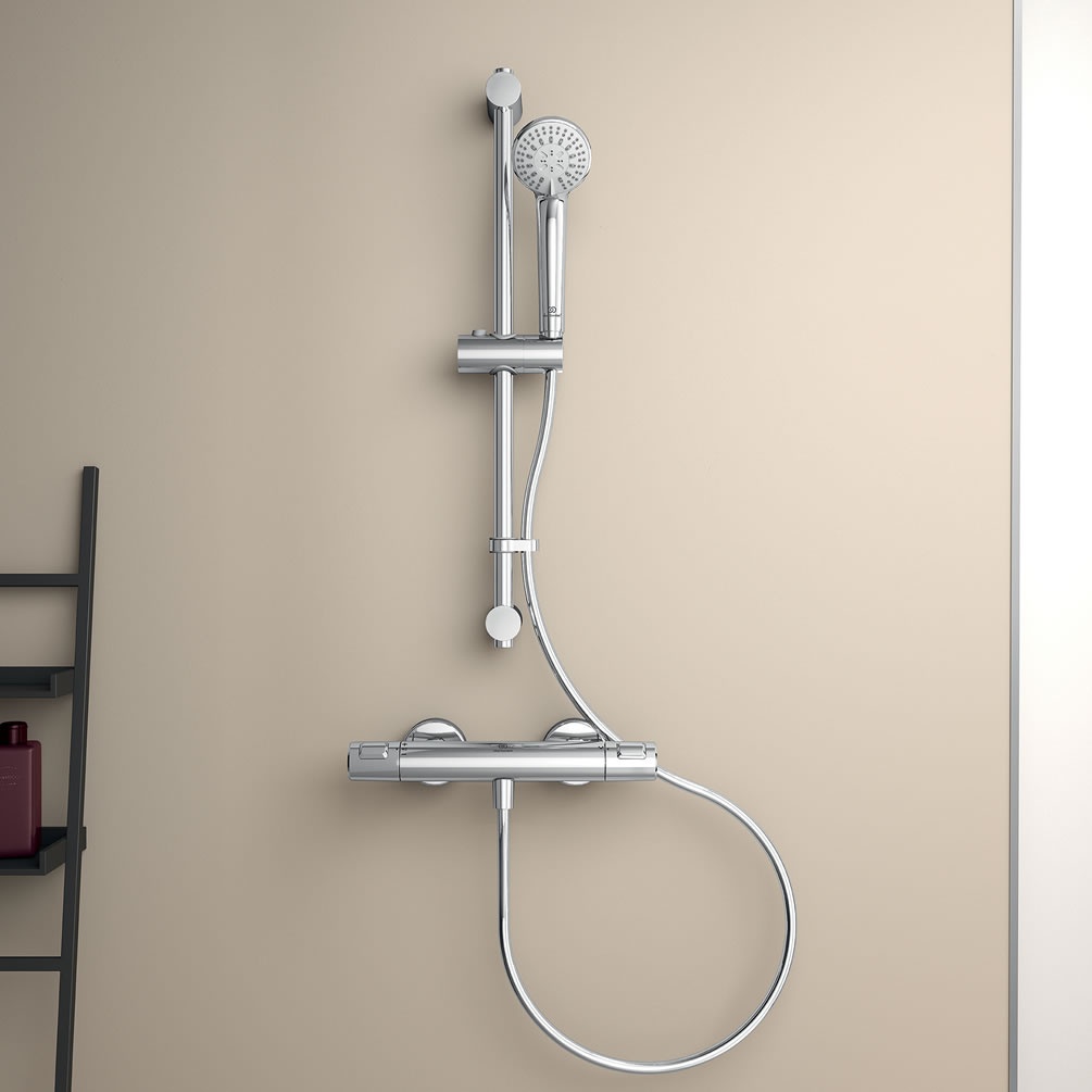 Lifestyle image of Ideal Standard Ceratherm Thermostatic Riser Rail Kit